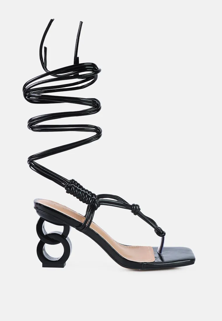 cassino thong chain heel sandals
