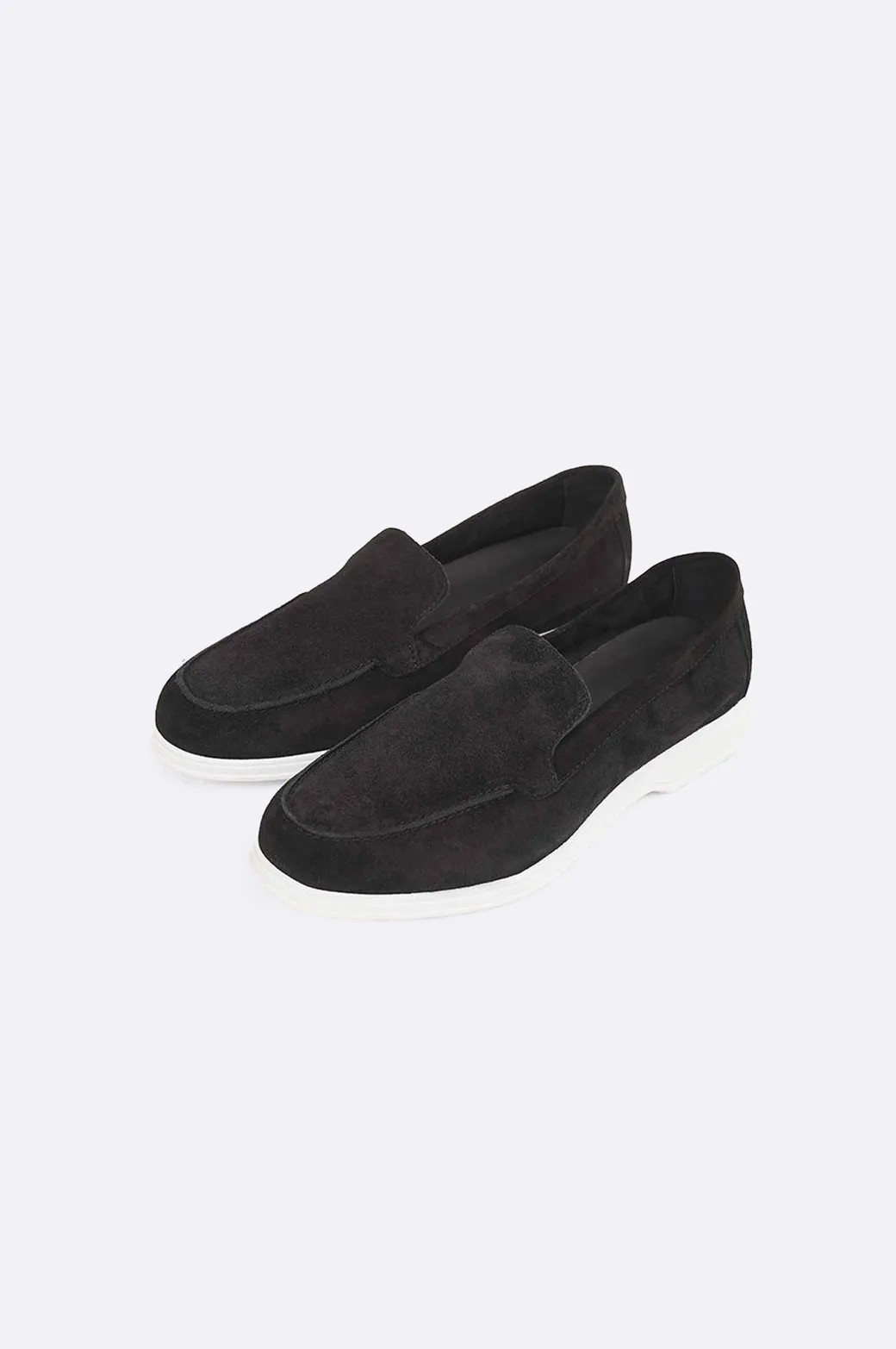 COMFORTABLE LEATHER LOAFERS