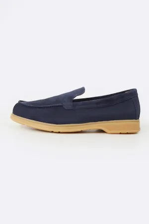 COMFORTABLE LEATHER LOAFERS