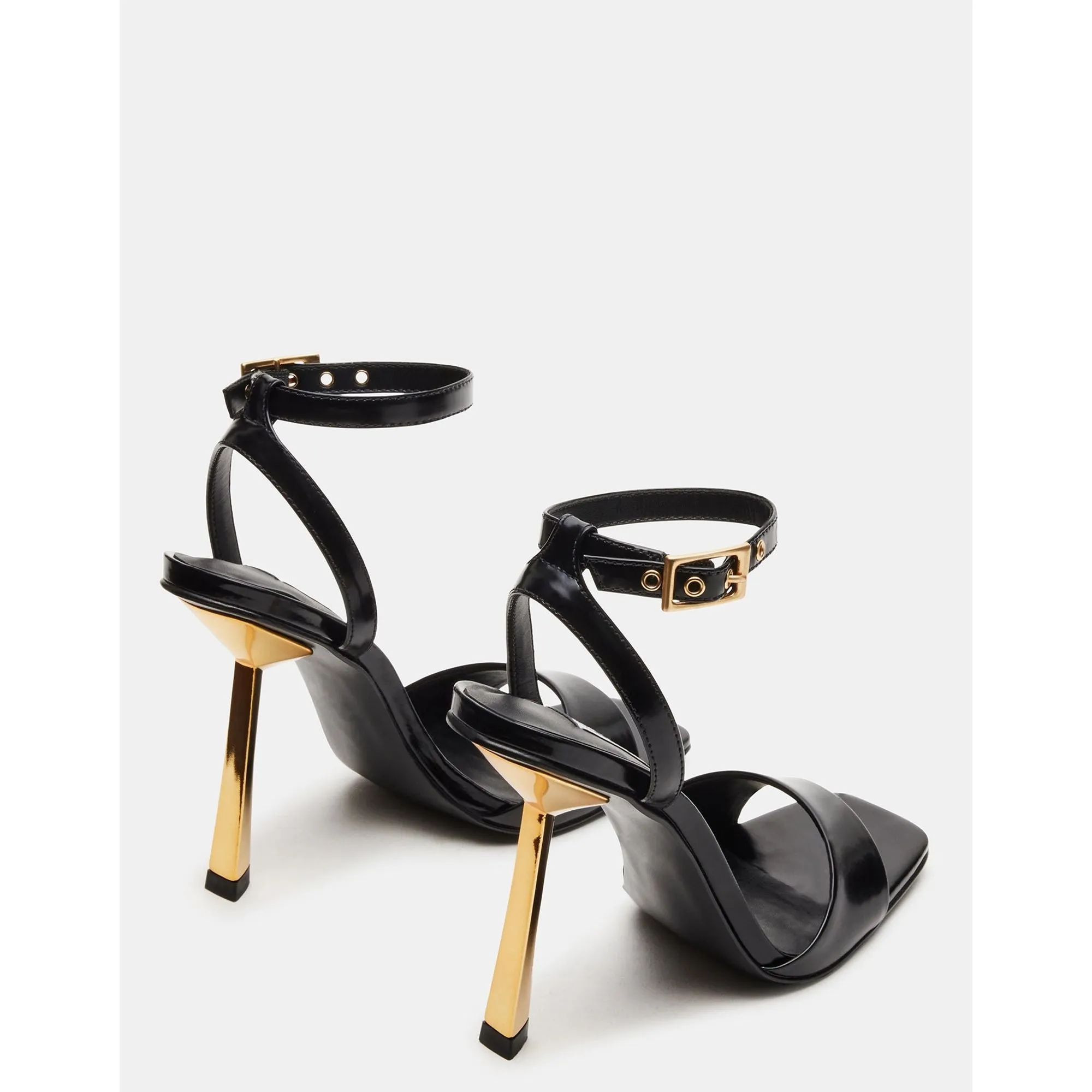 Daphney Black Leather