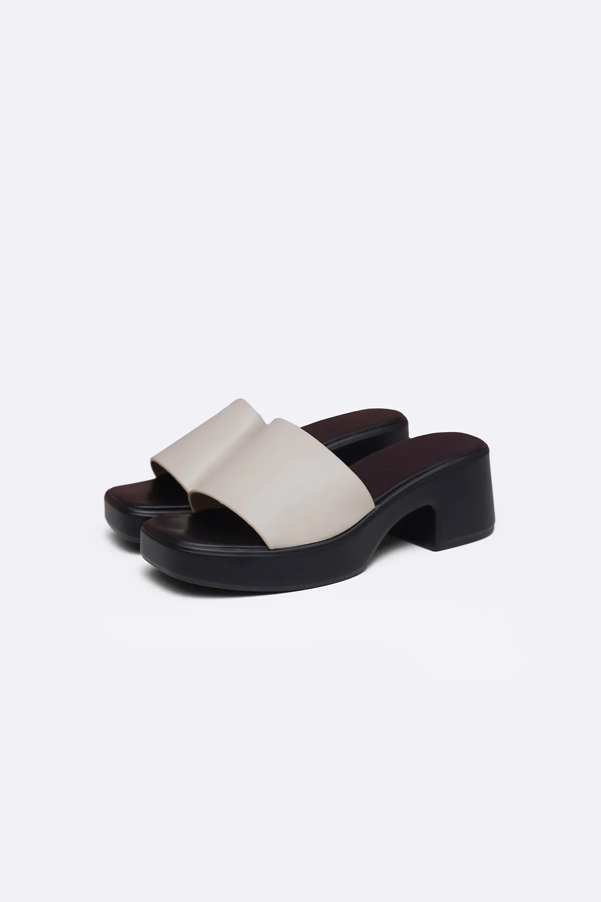EASY BLOCK HEELS