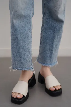 EASY BLOCK HEELS