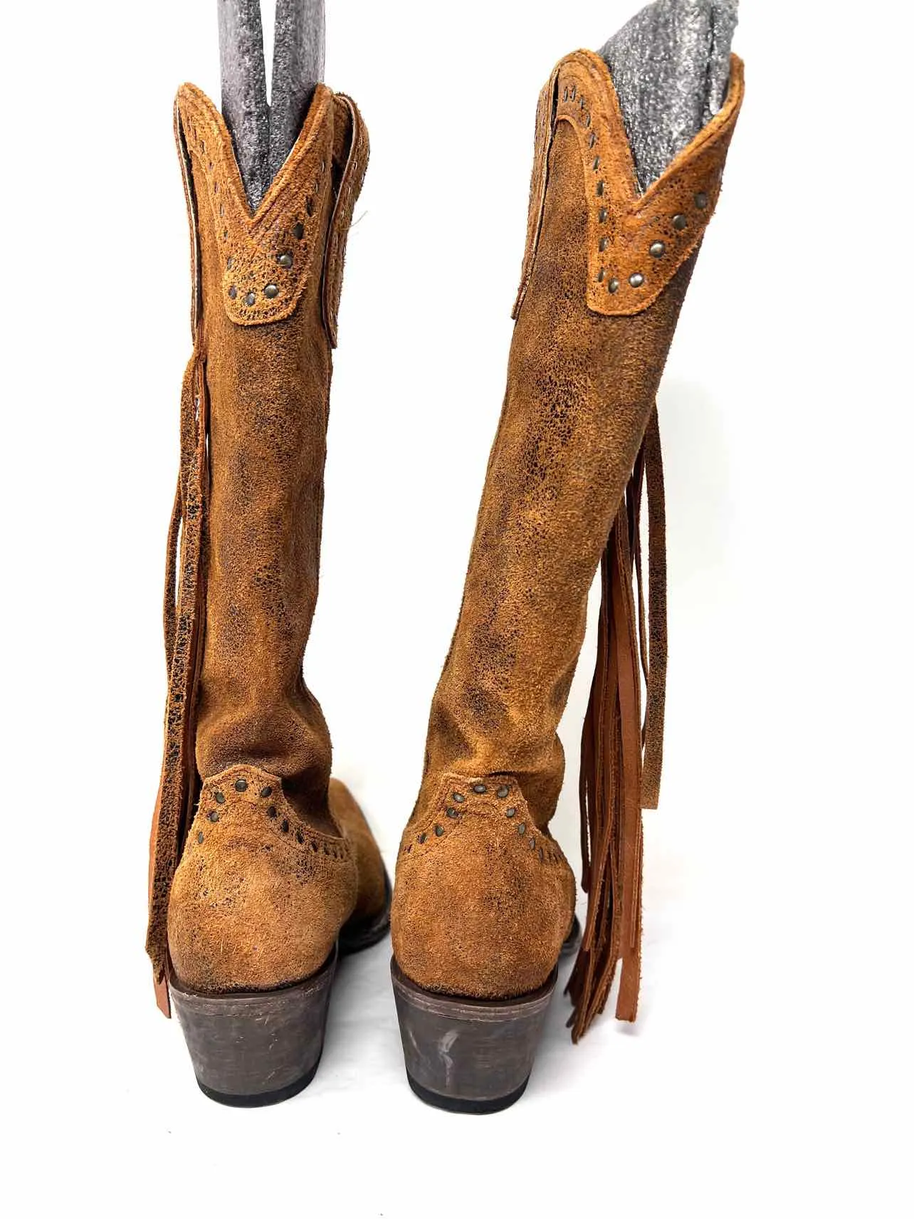 Idyllwind Size 8.5 Tan Studded Crackle Shoes Boots