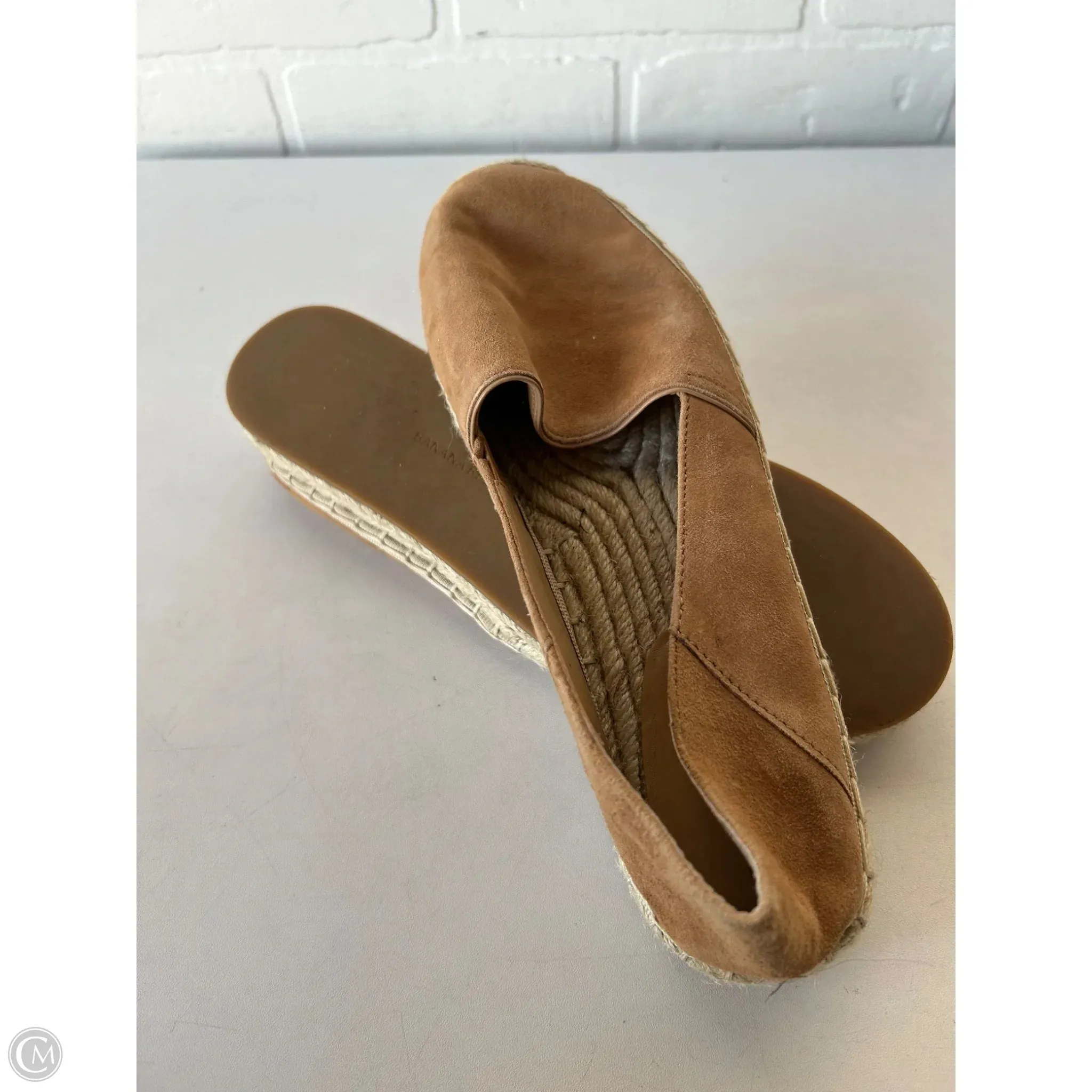 Shoes Flats By Banana Republic In Tan, Size: 7.5