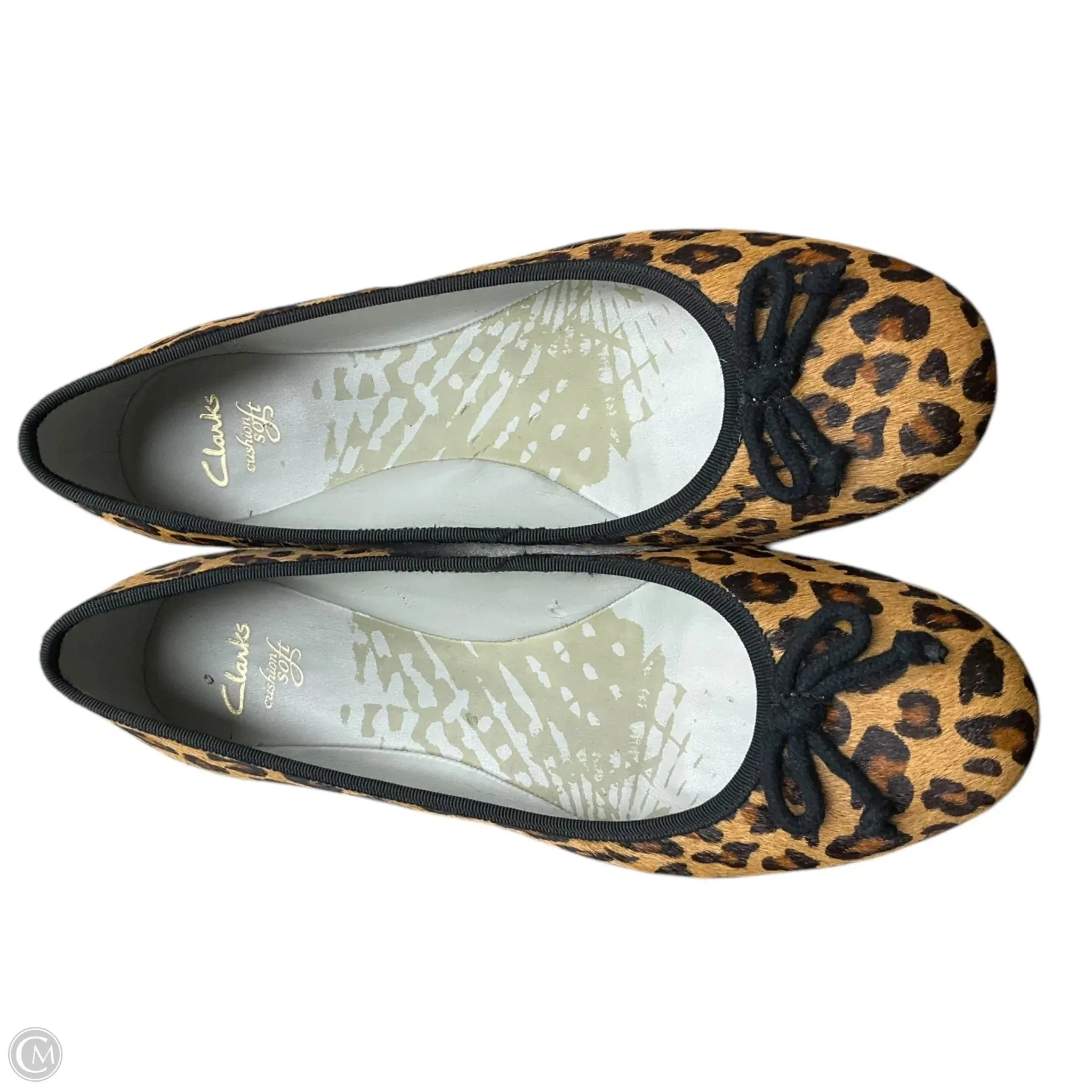 Shoes Flats By Clarks In Animal Print, Size: 6
