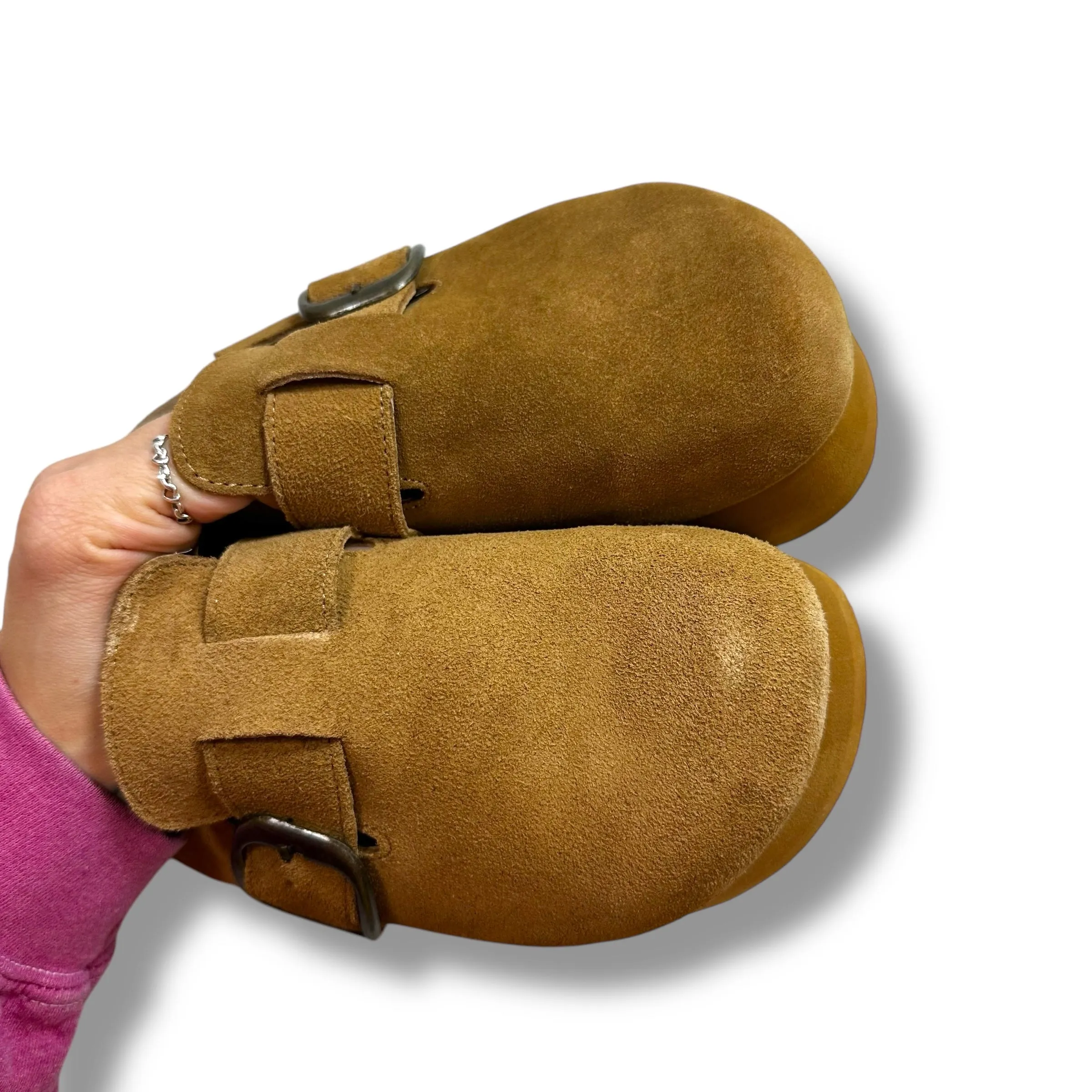 Shoes Flats By Cushionaire In Tan, Size: 8