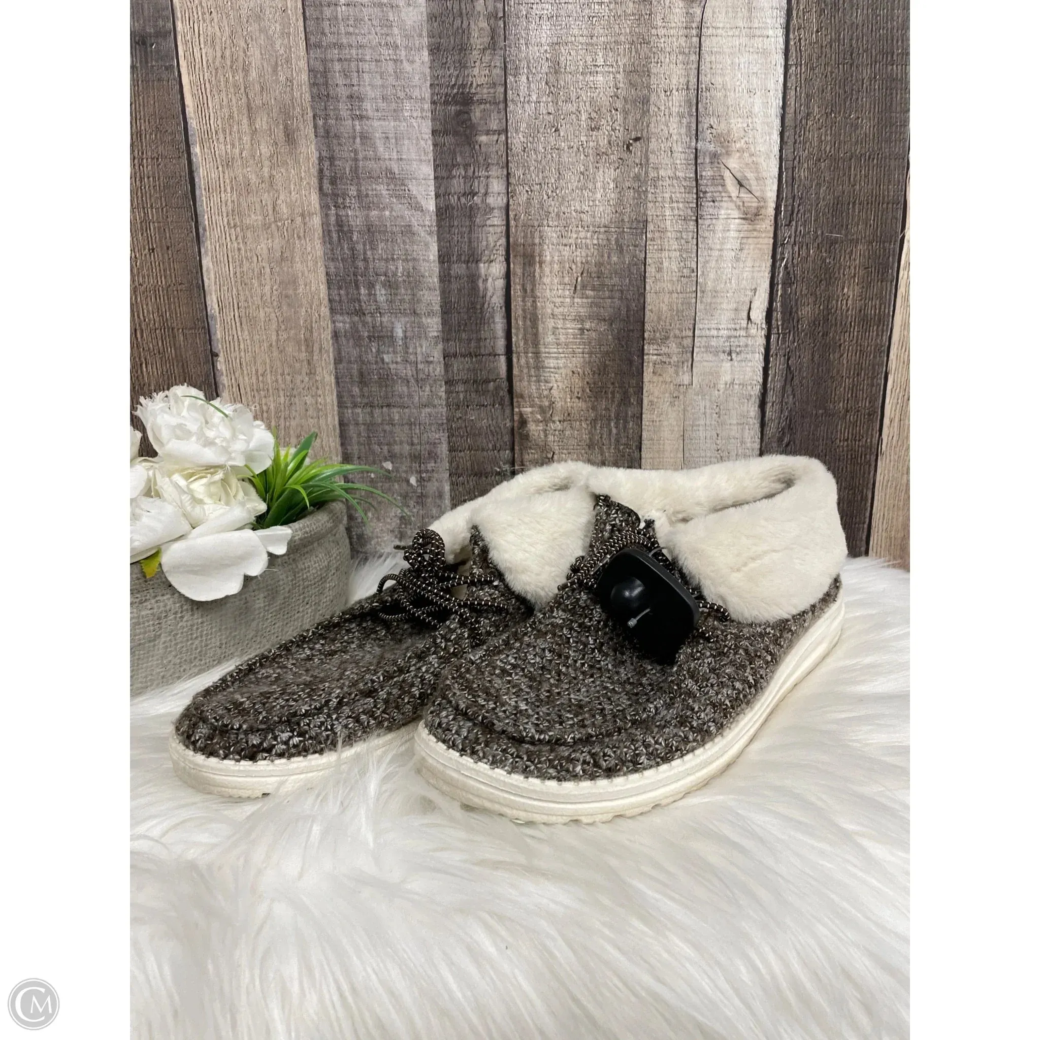 Shoes Flats By Hey Dude In Brown, Size: 8