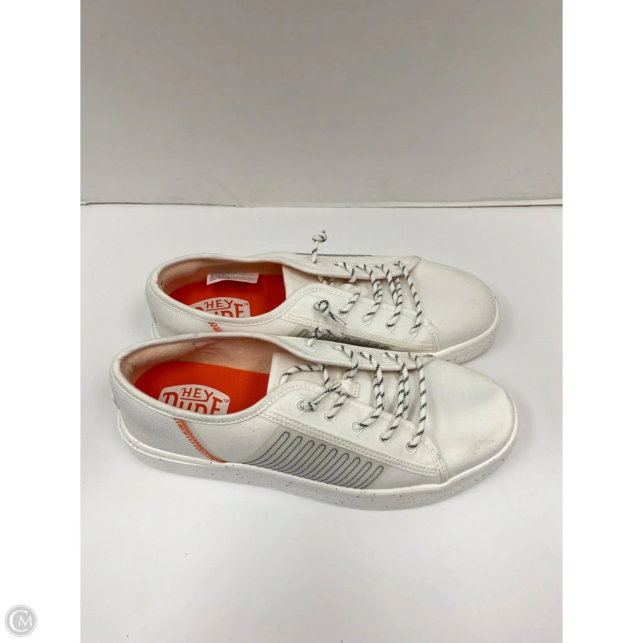 Shoes Flats By Hey Dude In White, Size: 10