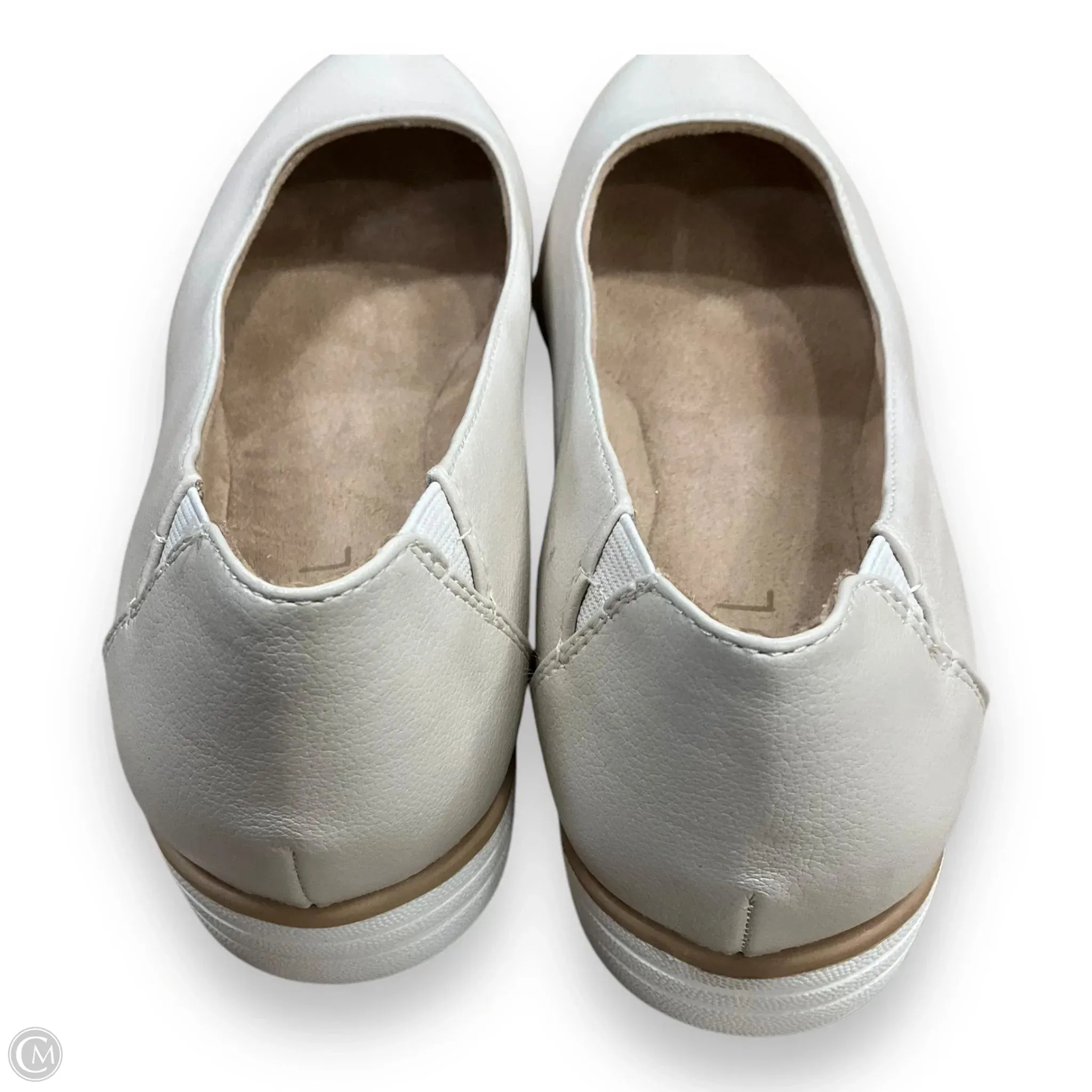 Shoes Flats By Naturalizer In Tan, Size: 12