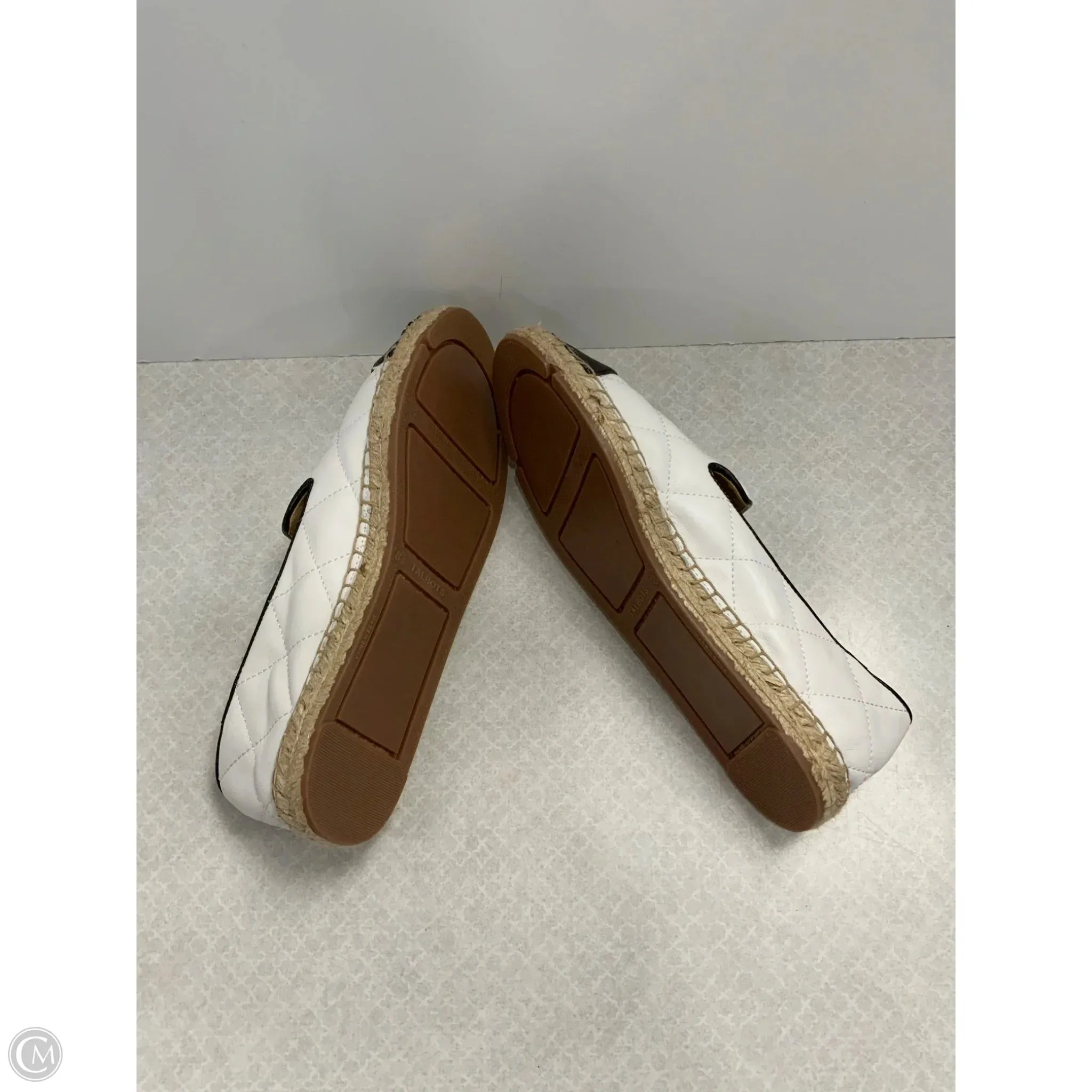 Shoes Flats By Talbots In White, Size: 8