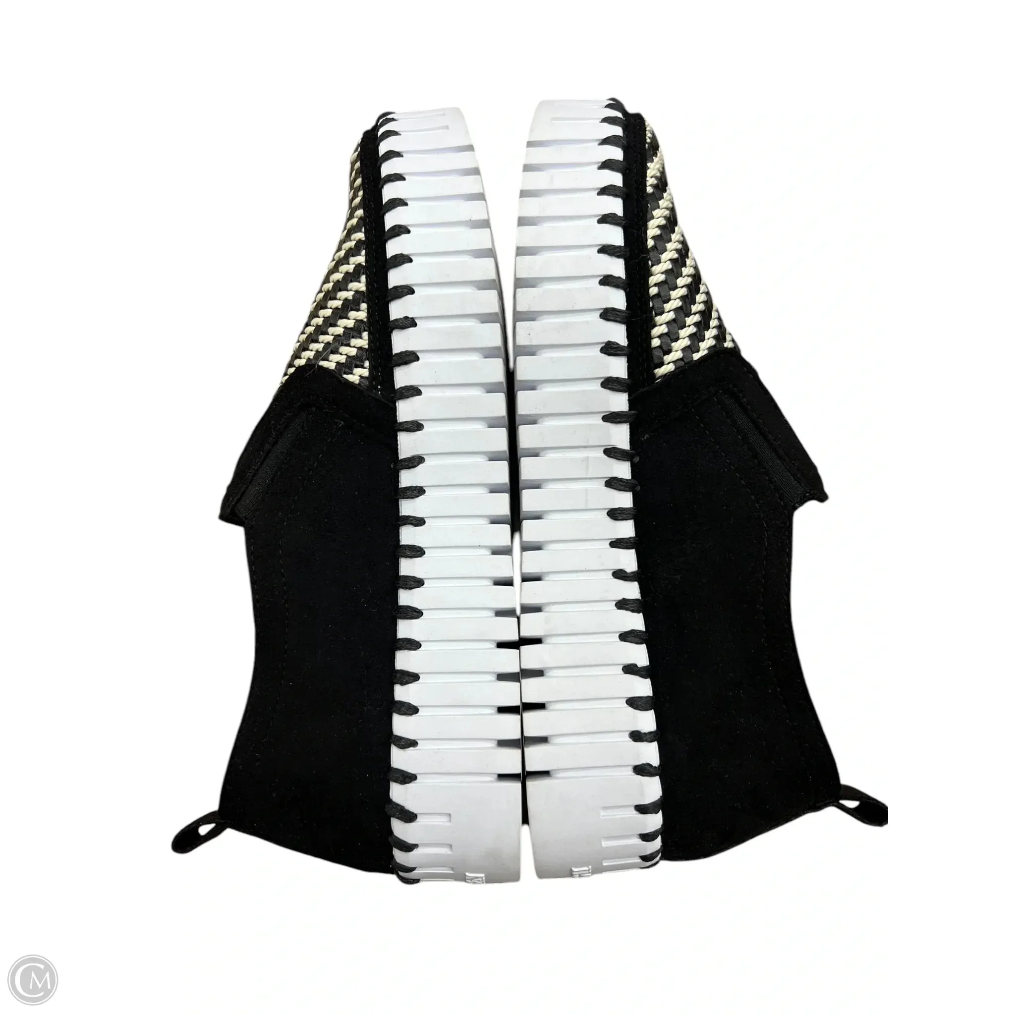Shoes Heels Platform By Cmc In Black & White, Size: 7