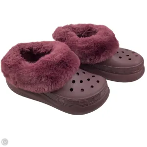 Shoes Heels Platform By Crocs In Purple, Size: 6