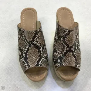 Shoes Heels Wedge By Chinese Laundry In Snakeskin Print, Size: 5.5