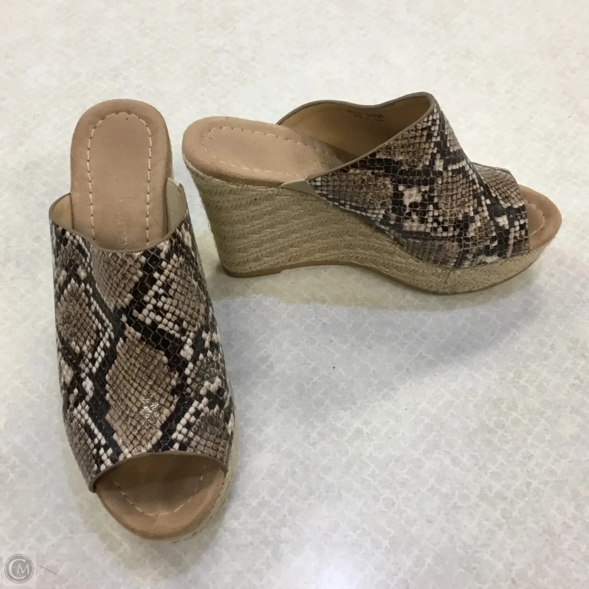 Shoes Heels Wedge By Chinese Laundry In Snakeskin Print, Size: 5.5