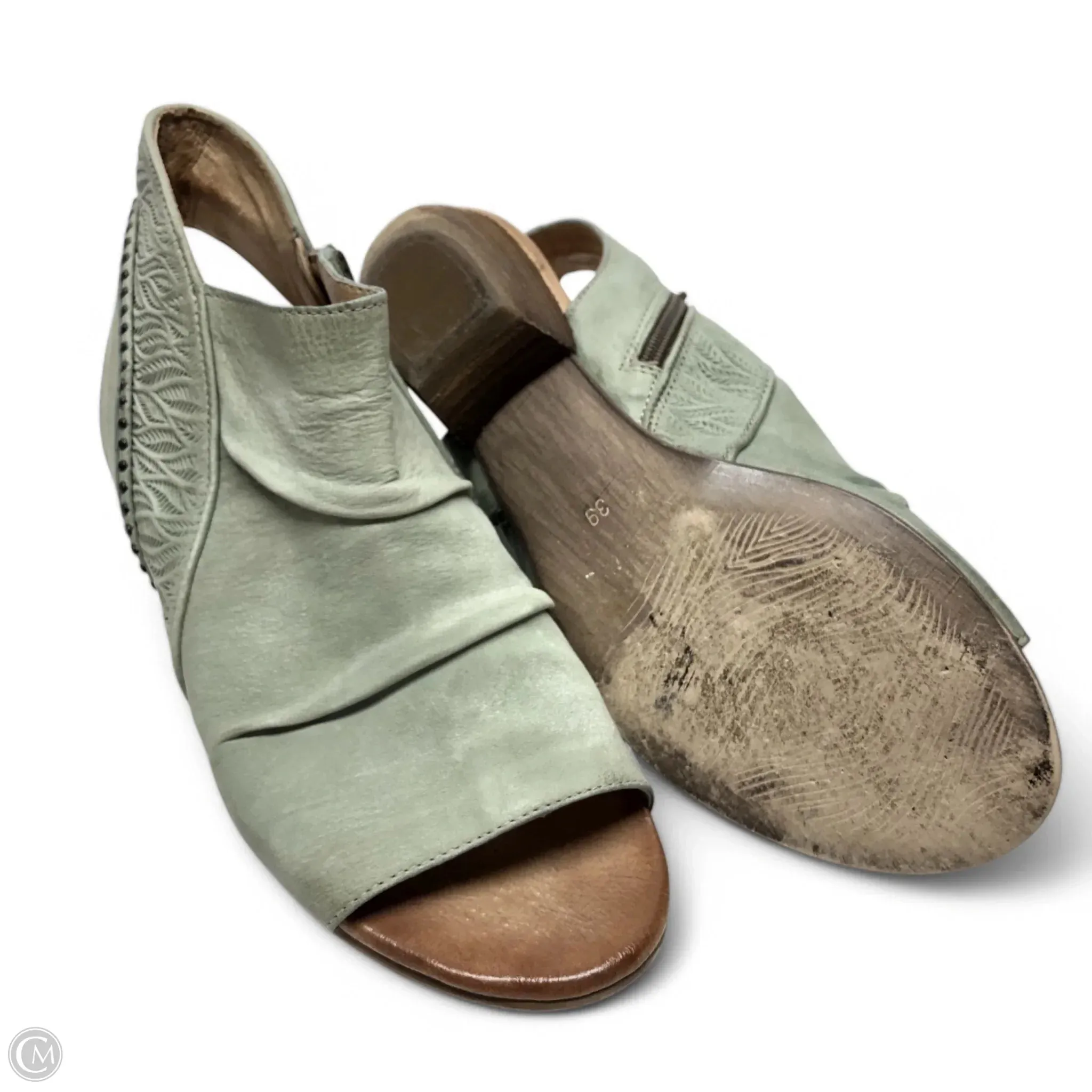 Shoes Heels Wedge By Miz Mooz In Taupe, Size: 9