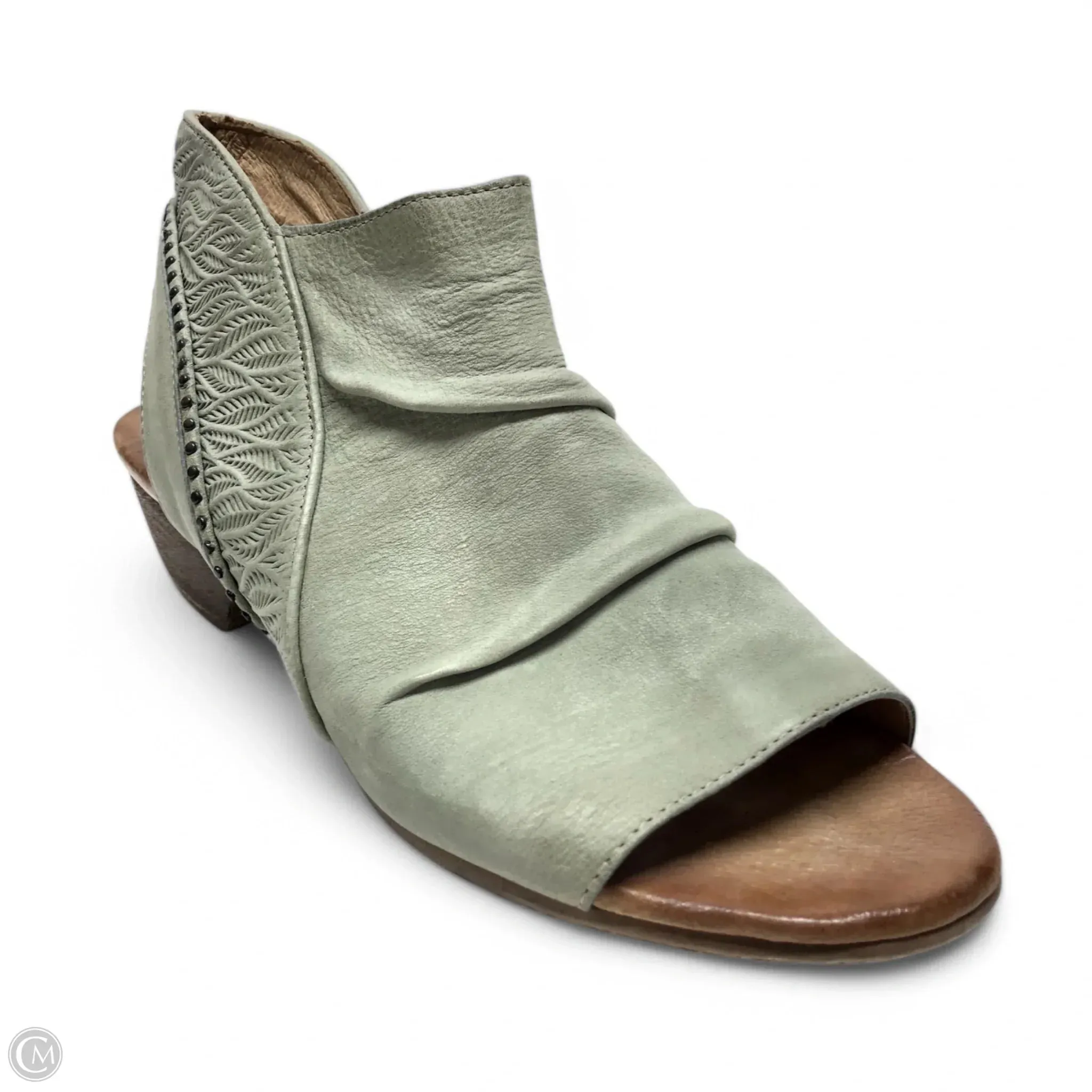 Shoes Heels Wedge By Miz Mooz In Taupe, Size: 9