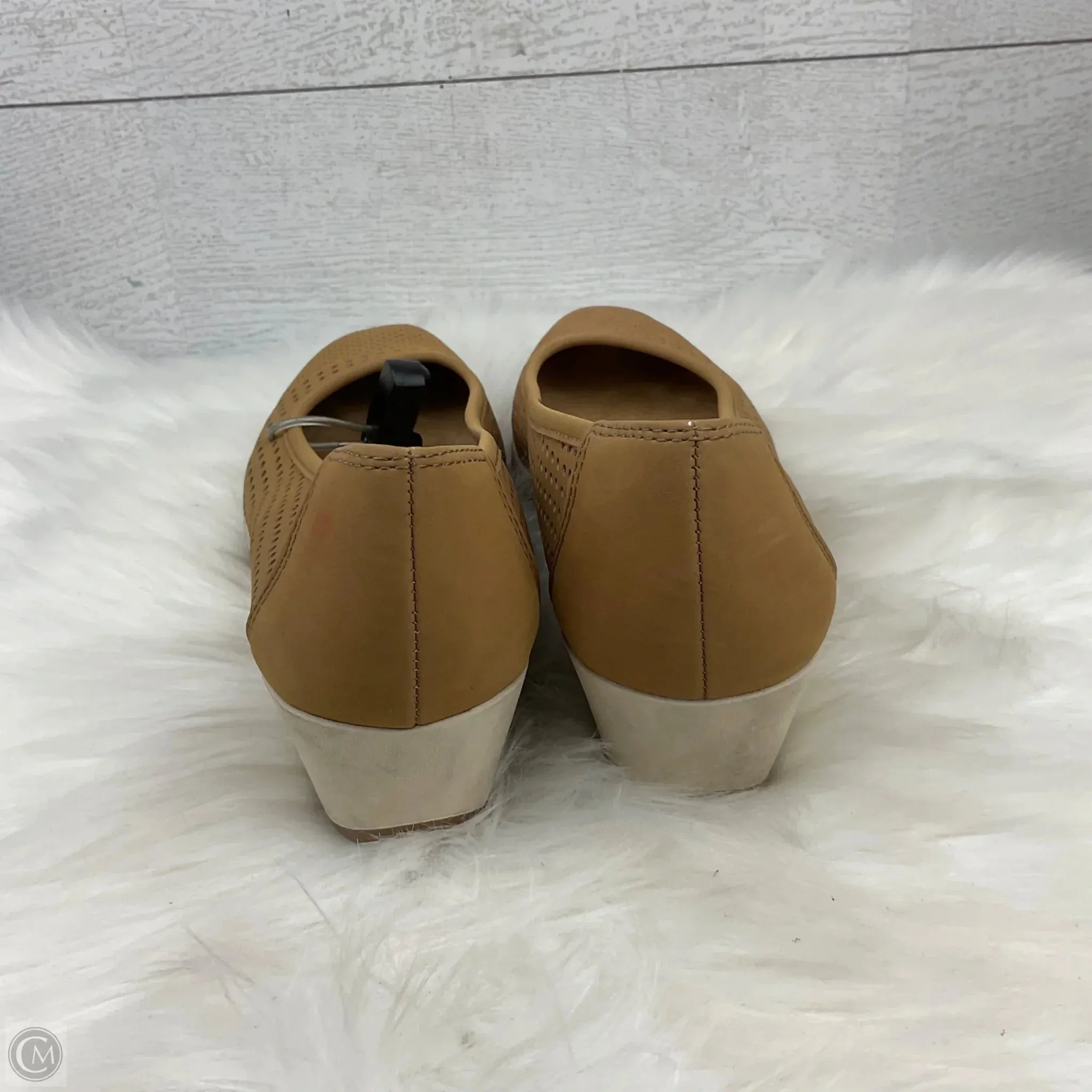 Shoes Heels Wedge By Naturalizer In Brown, Size: 10