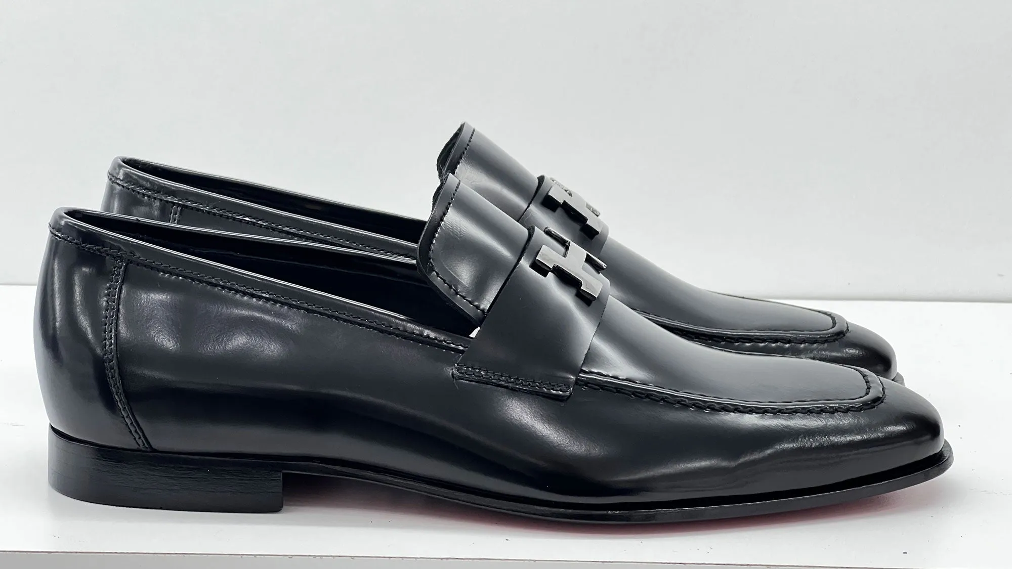 Style: 24306-Black
