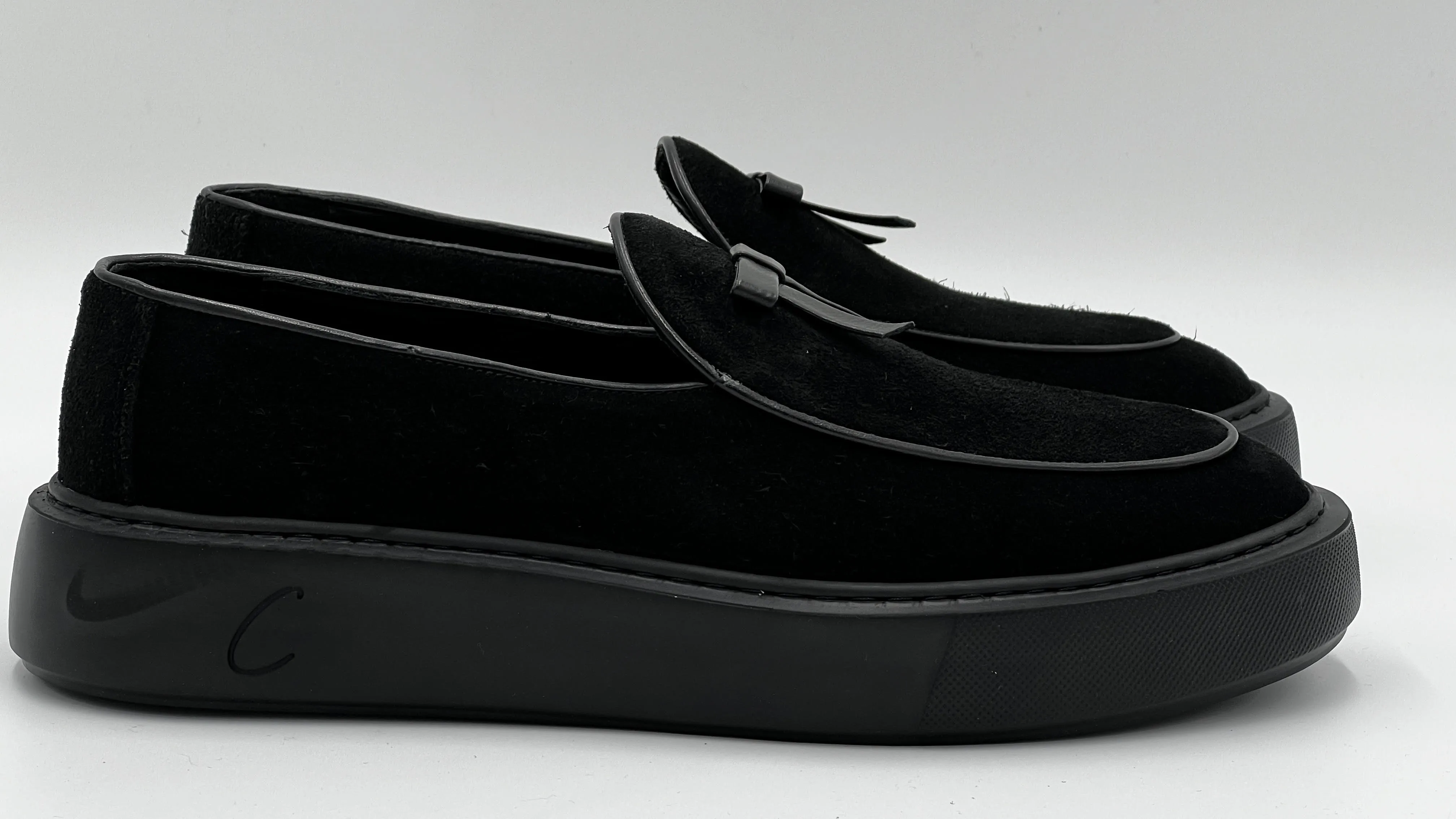 Style: S8856-Black
