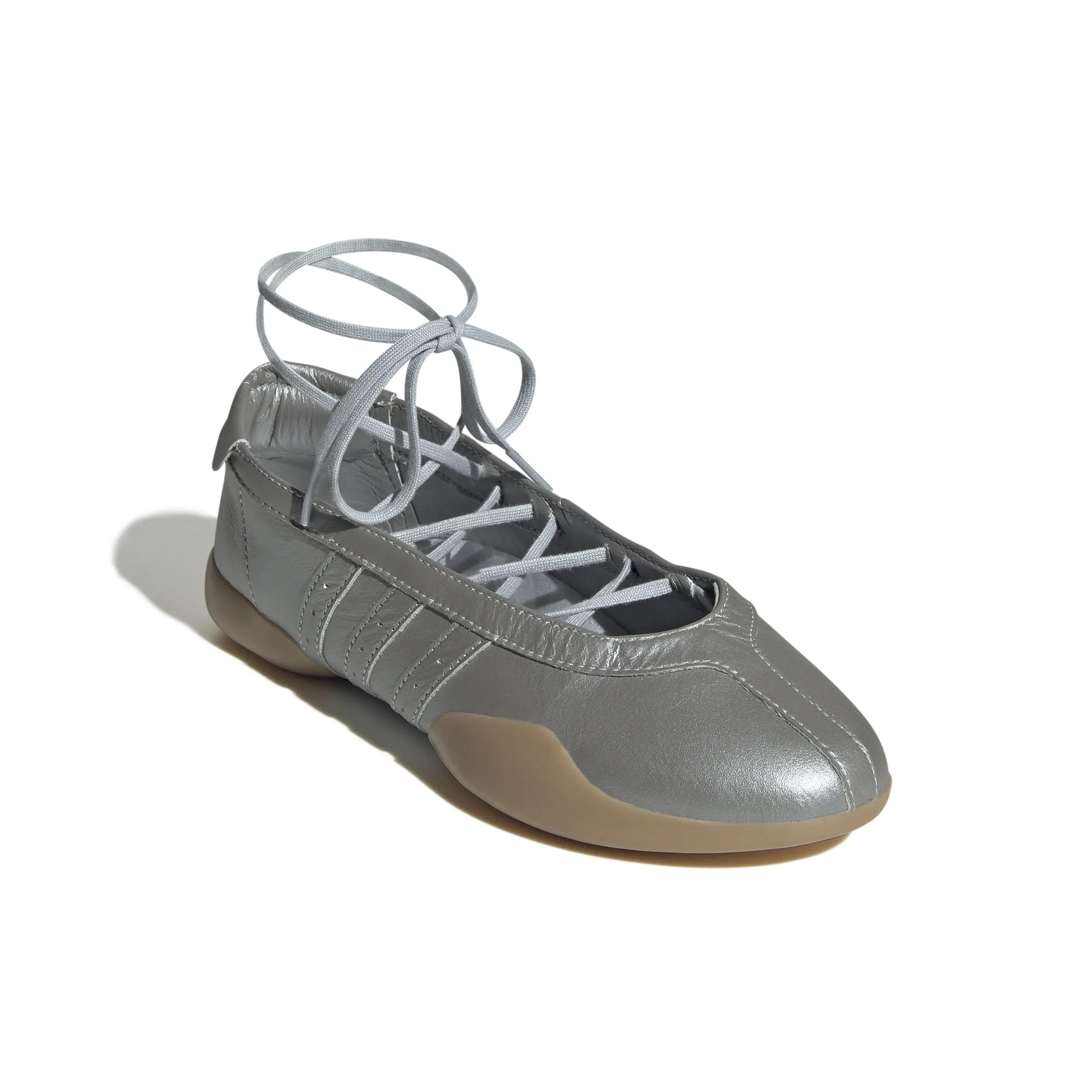 Women's adidas Taekwondo MEI Ballet  Silver Metallic/Gum 3 JR7032