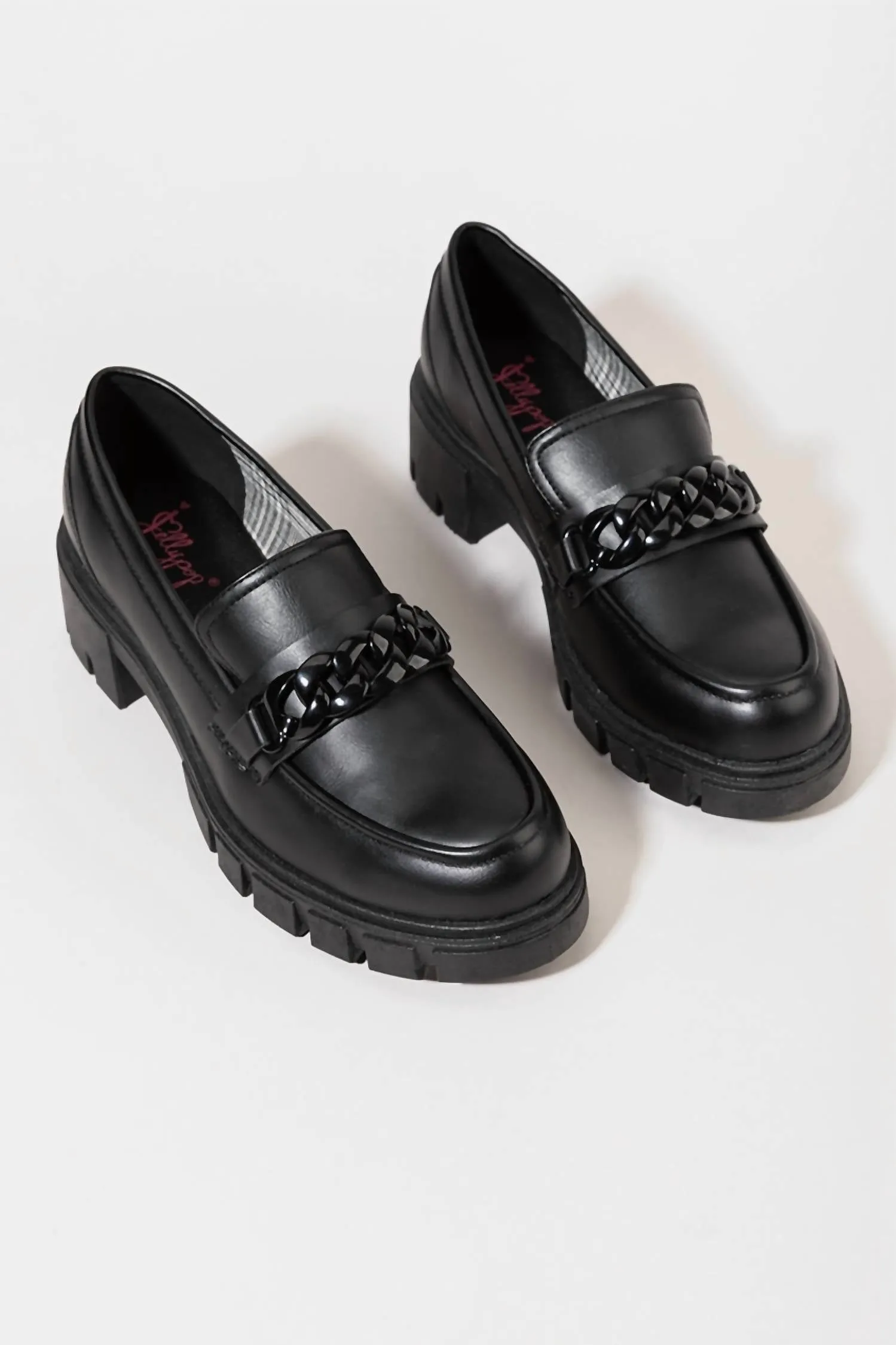 Women's Una Chunky Chain Loafer In Black