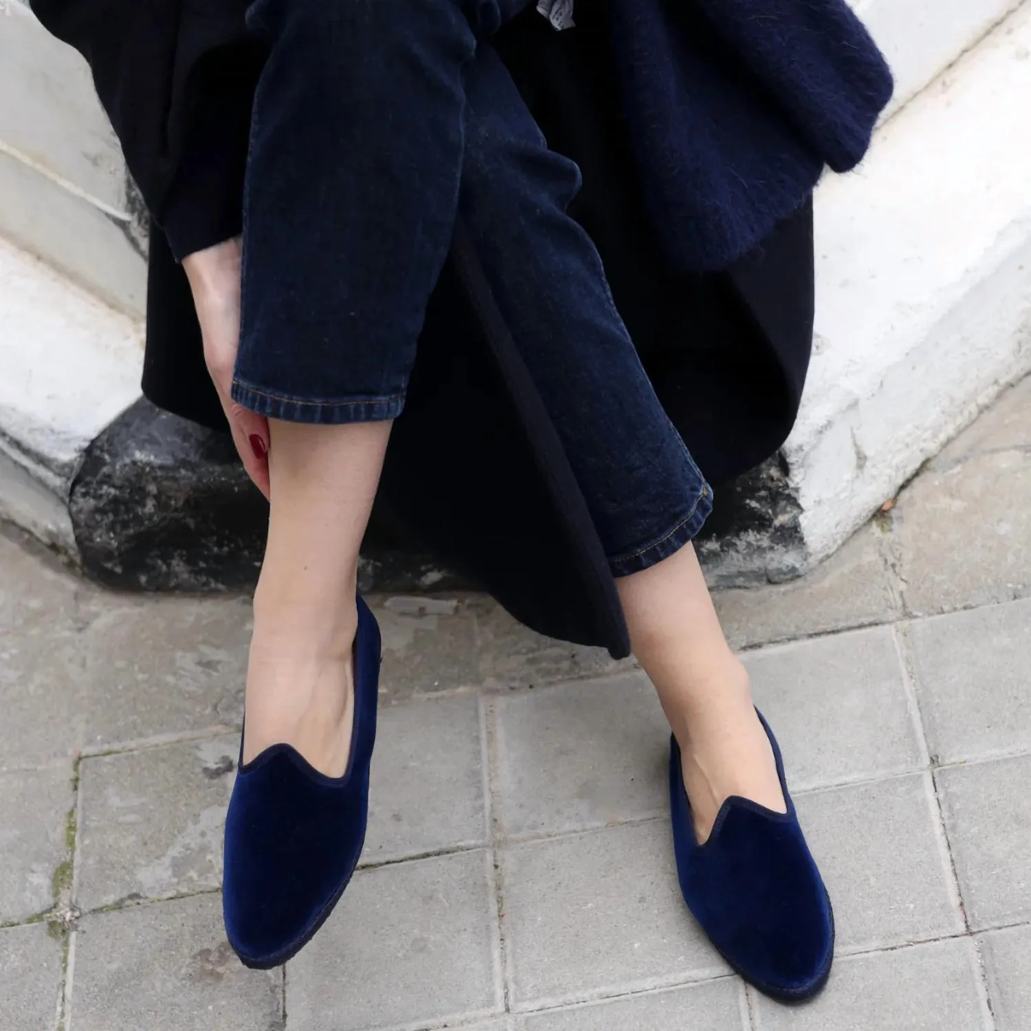 Women's Velvet Loafers In Navy